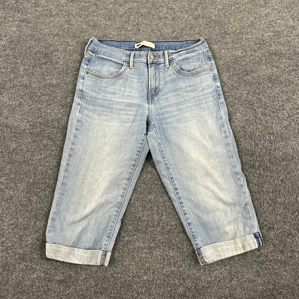 Levi's Capri Jeans Womens Size 8 Light Wash Blue Stretch Denim Cuffed Casual